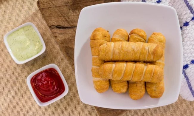 Tequeños — Venezuelan fried cheese sticks